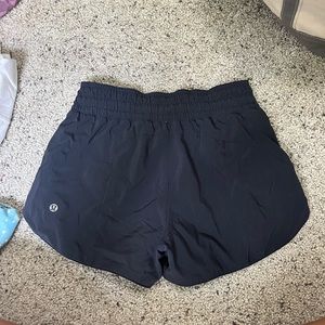 Lululemon Track that reversible short